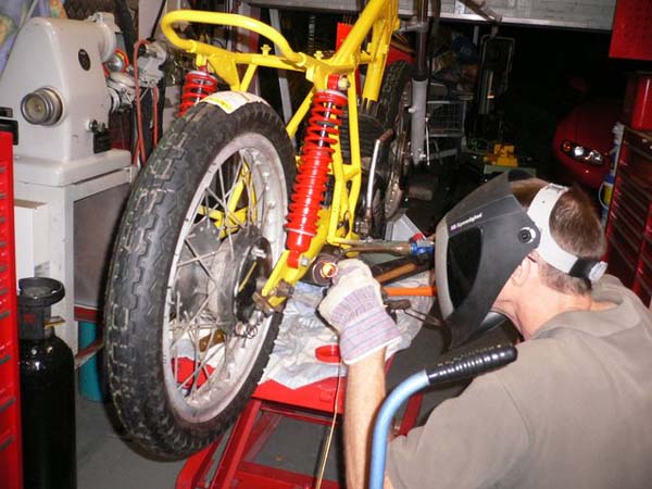 19-03-2006 11-00-43 PMP1020896.JPG